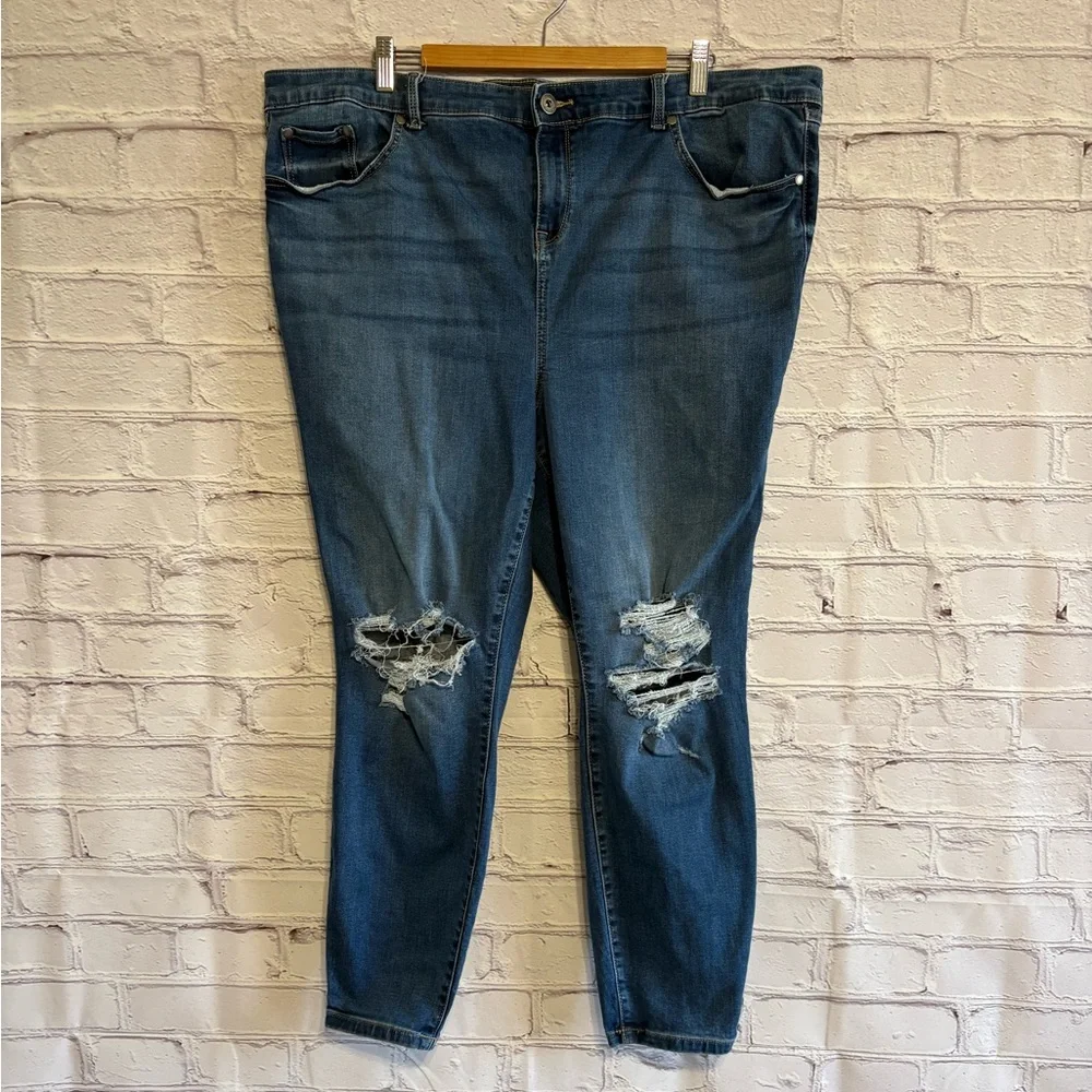 Torrid MidFit Super Skinny High-Rise Jeans - Picture 8 of 14